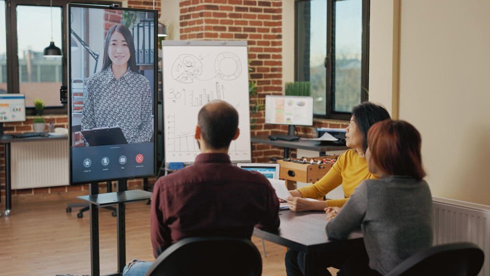 Digital-First Localization: Driving APAC Market Growth in 2025 - EQHO